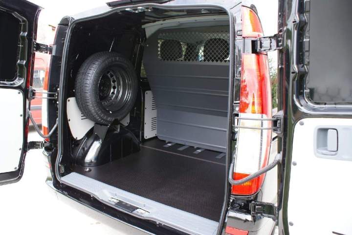 Coffre de véhicule pour PMR Surin