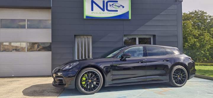 une élégante PORSCHE PANAMERA 4 pour PMR Surin