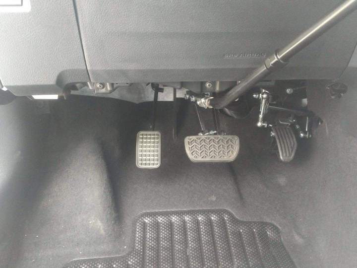 Pédales de voiture d'apprentissage pour PMR Surin