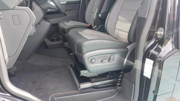 Siège adapté pour PMR Surin